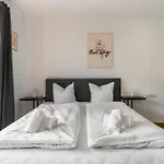 Homy Oasis In Lägenhet
